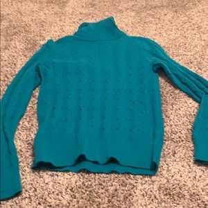 Turtle neck sweater
